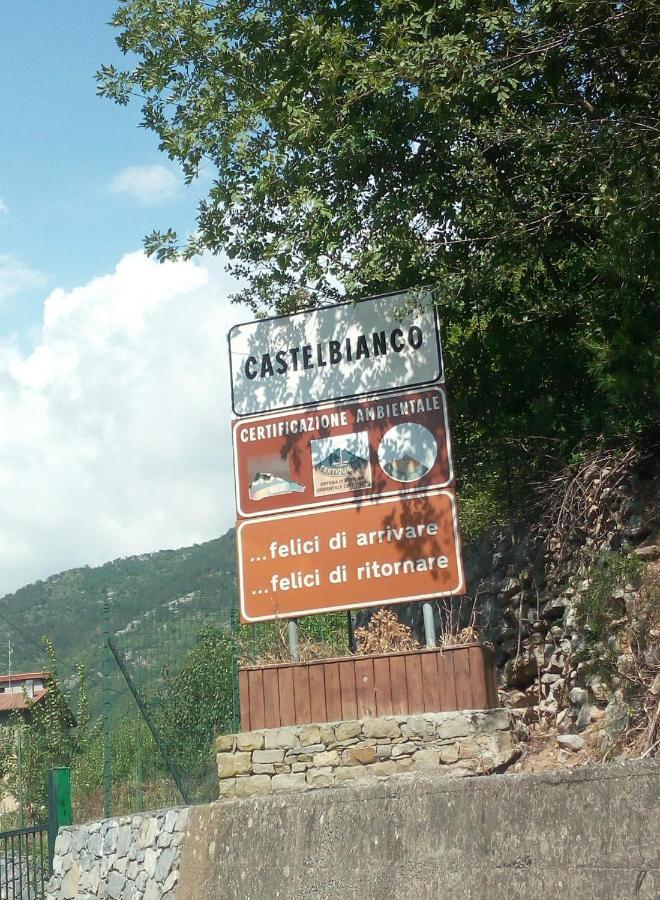 B&B 8A Castelbianco Colletta エクステリア 写真